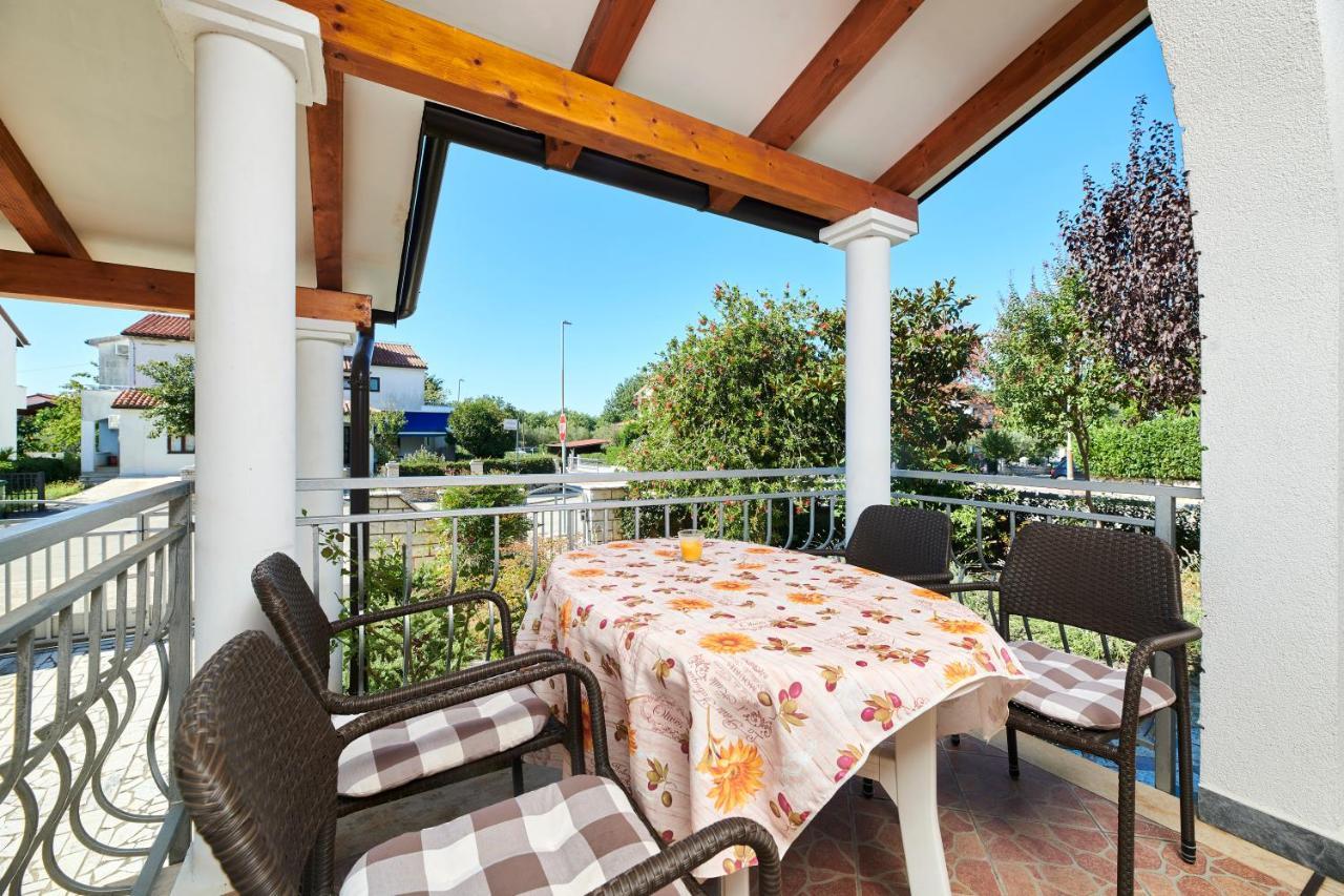 Haus Ana Apartman Poreč Kültér fotó