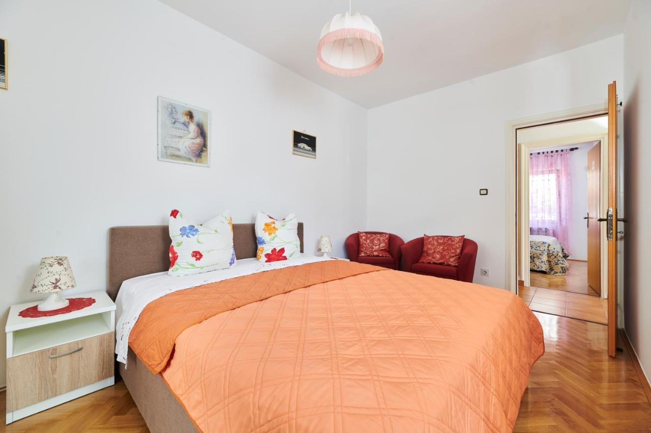 Haus Ana Apartman Poreč Kültér fotó