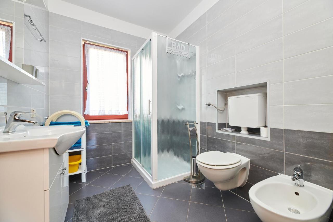 Haus Ana Apartman Poreč Kültér fotó
